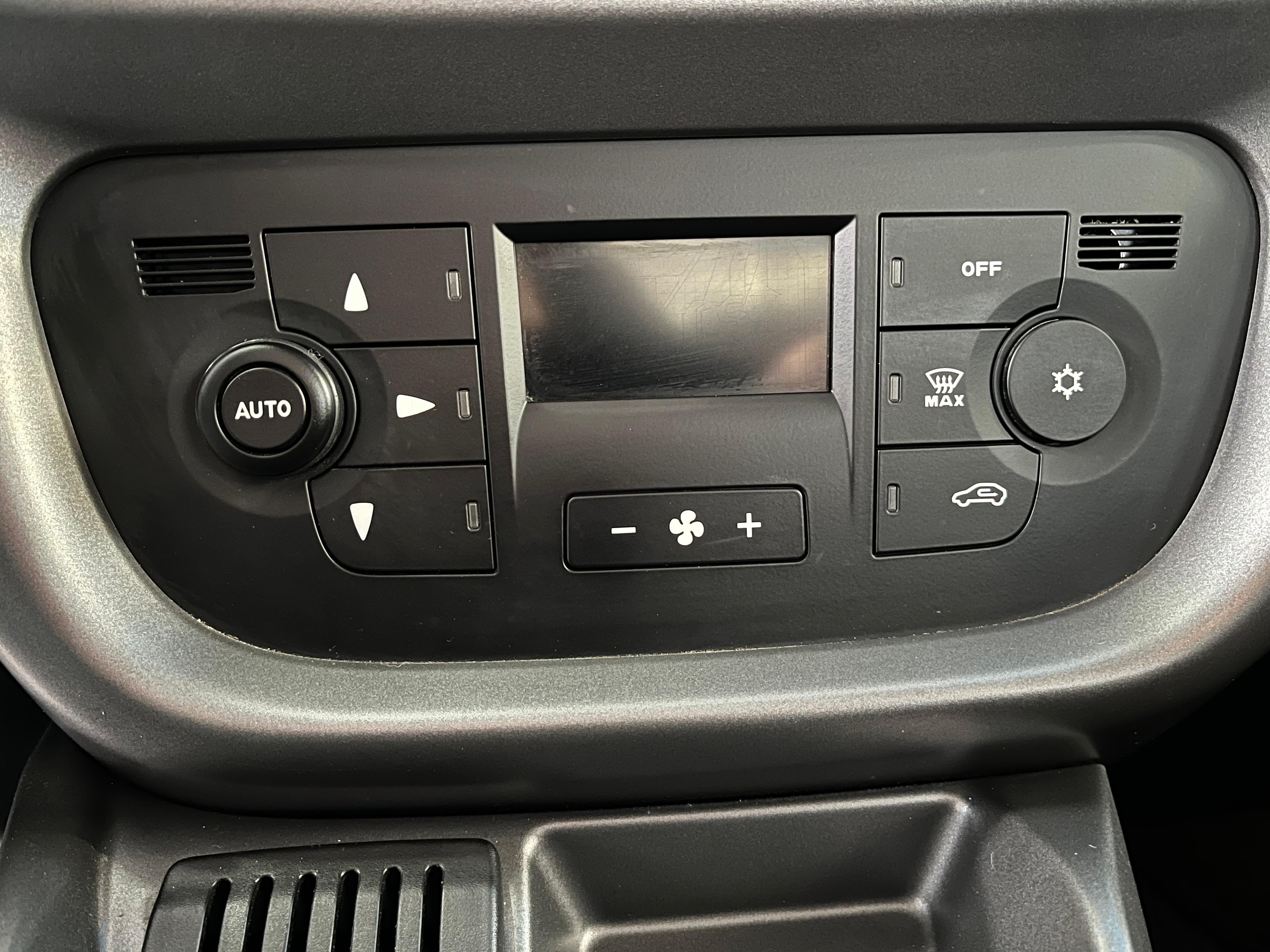 ÇINAR'DAN 2023 MODEL 38 BİNDE DOBLO 1.6 120 PS 6 İLERİ TREKKİNG