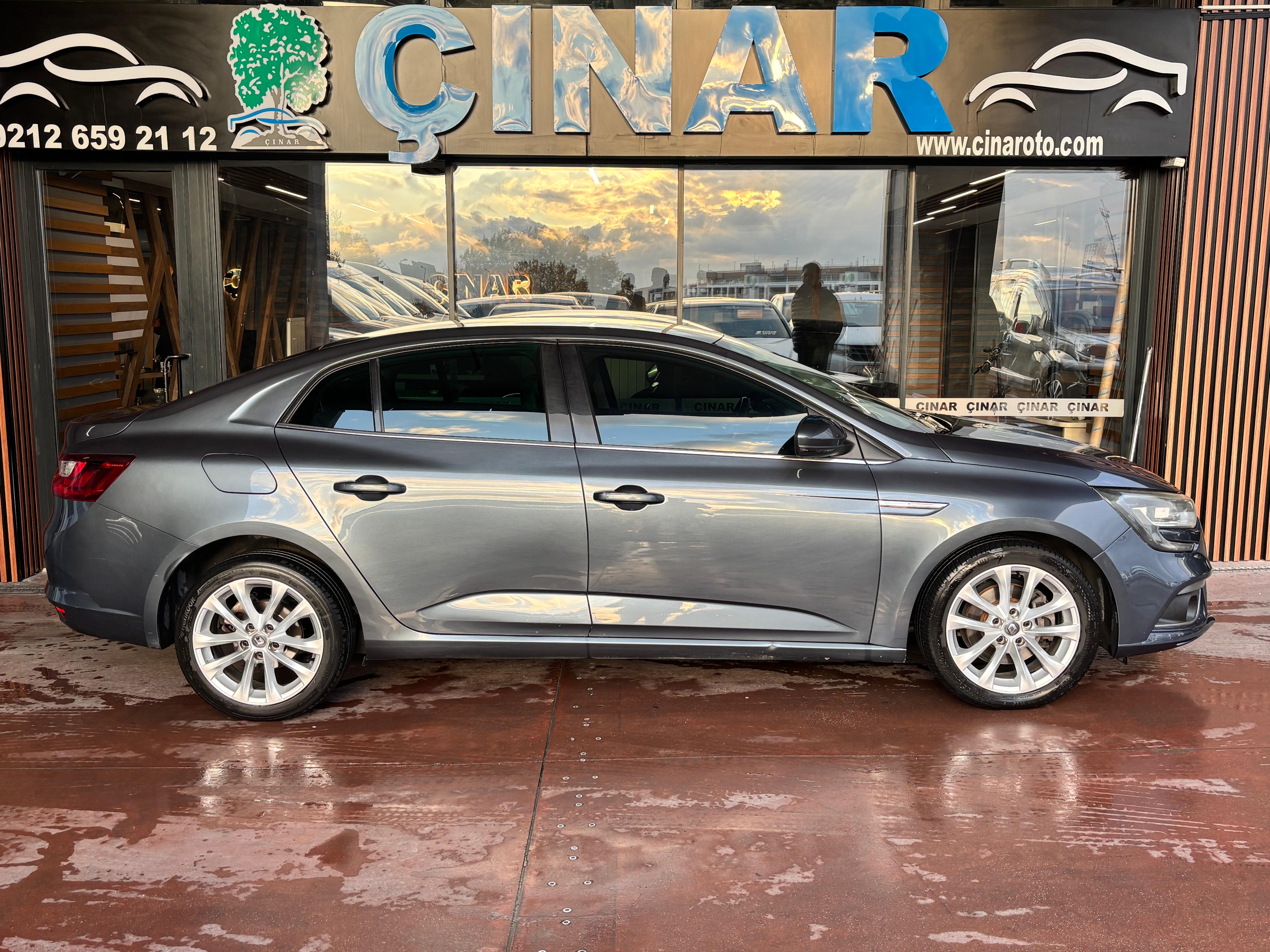 ÇINAR'DAN 2017 RENAULT MEGANE ICON 1.6 ENERGY dCİ 130 BG HATASIZ