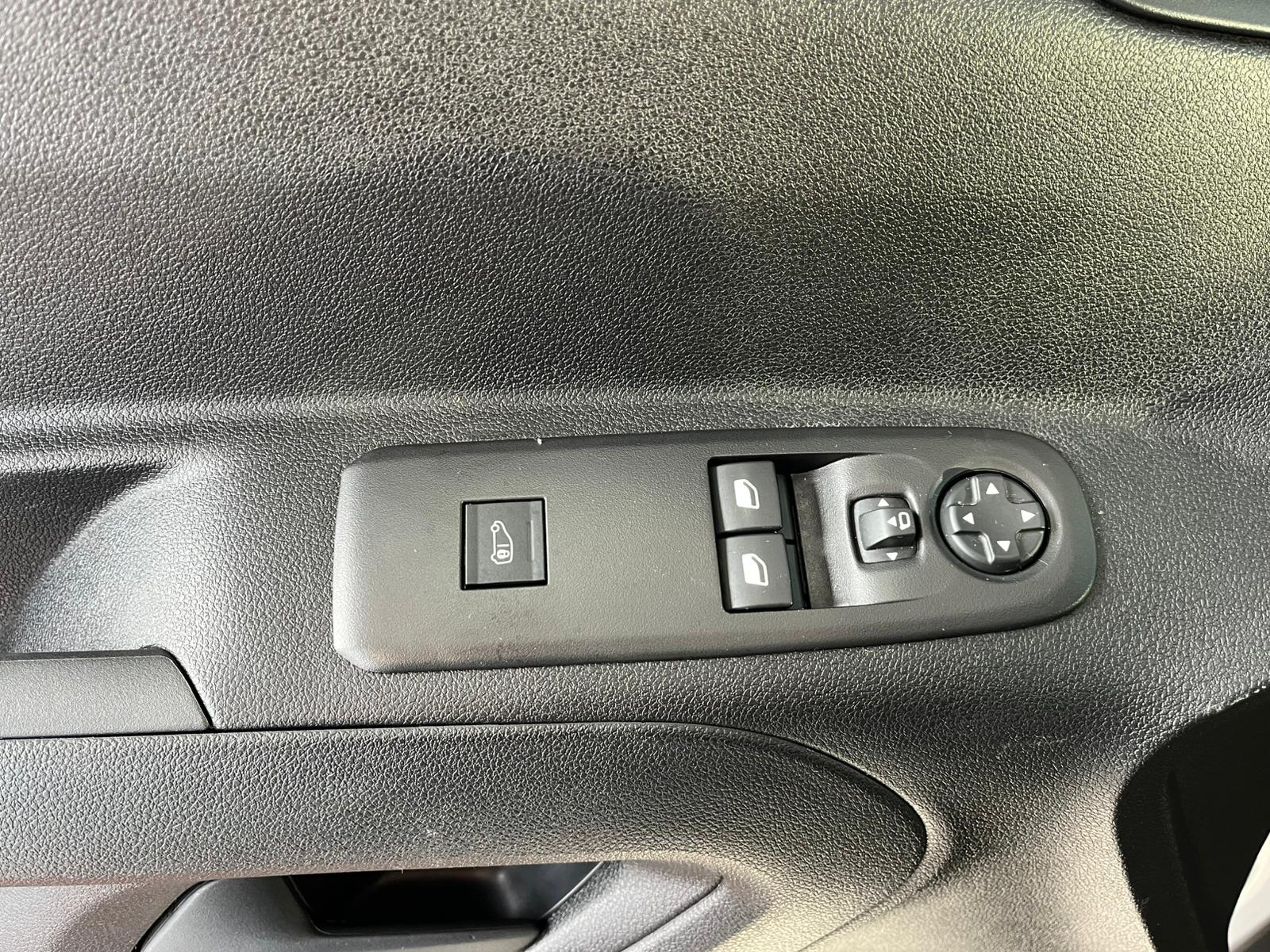 ÇINAR'DAN 2024 MODEL OPEL COMBO EDİTİON 15 BİNDE YENİ KASA