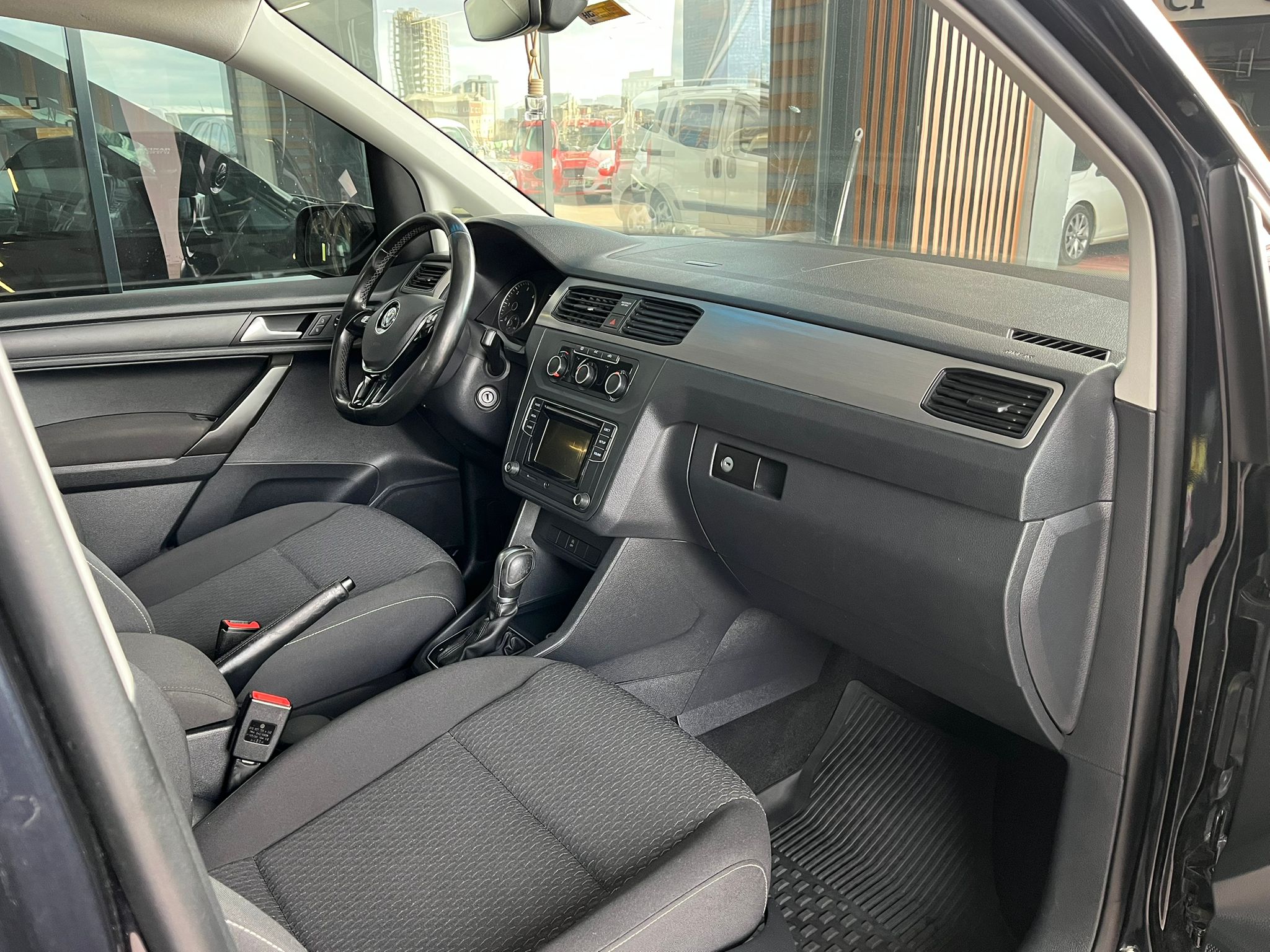 ÇINAR'DAN 2020 MODEL CADDY 2.0 TDI TRENDLİNE OTOMATİK