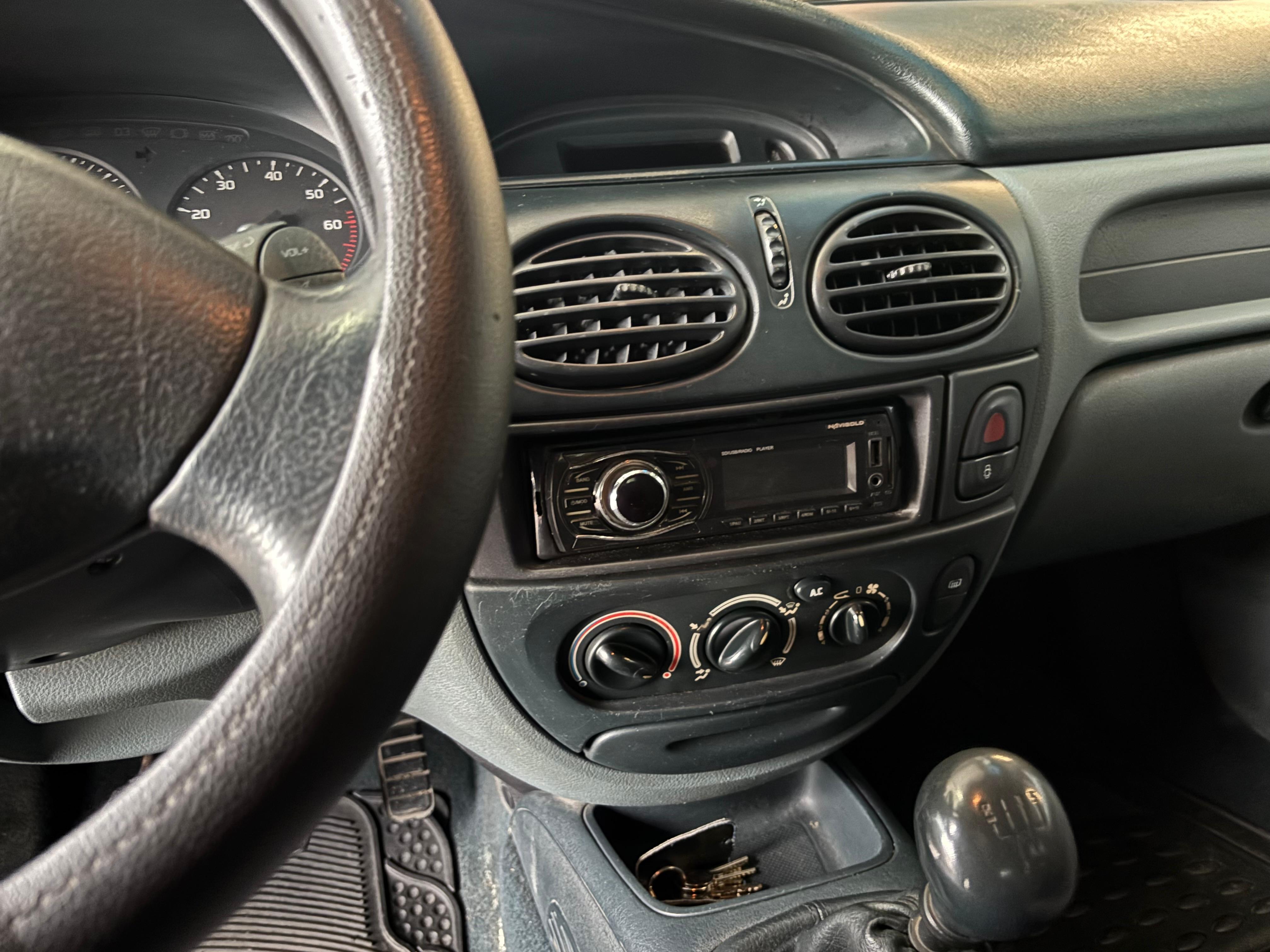 ÇINAR'DAN 1999 MODEL MEGANE 1.6 STATİON WAGON LPG'Lİ KLİMALI