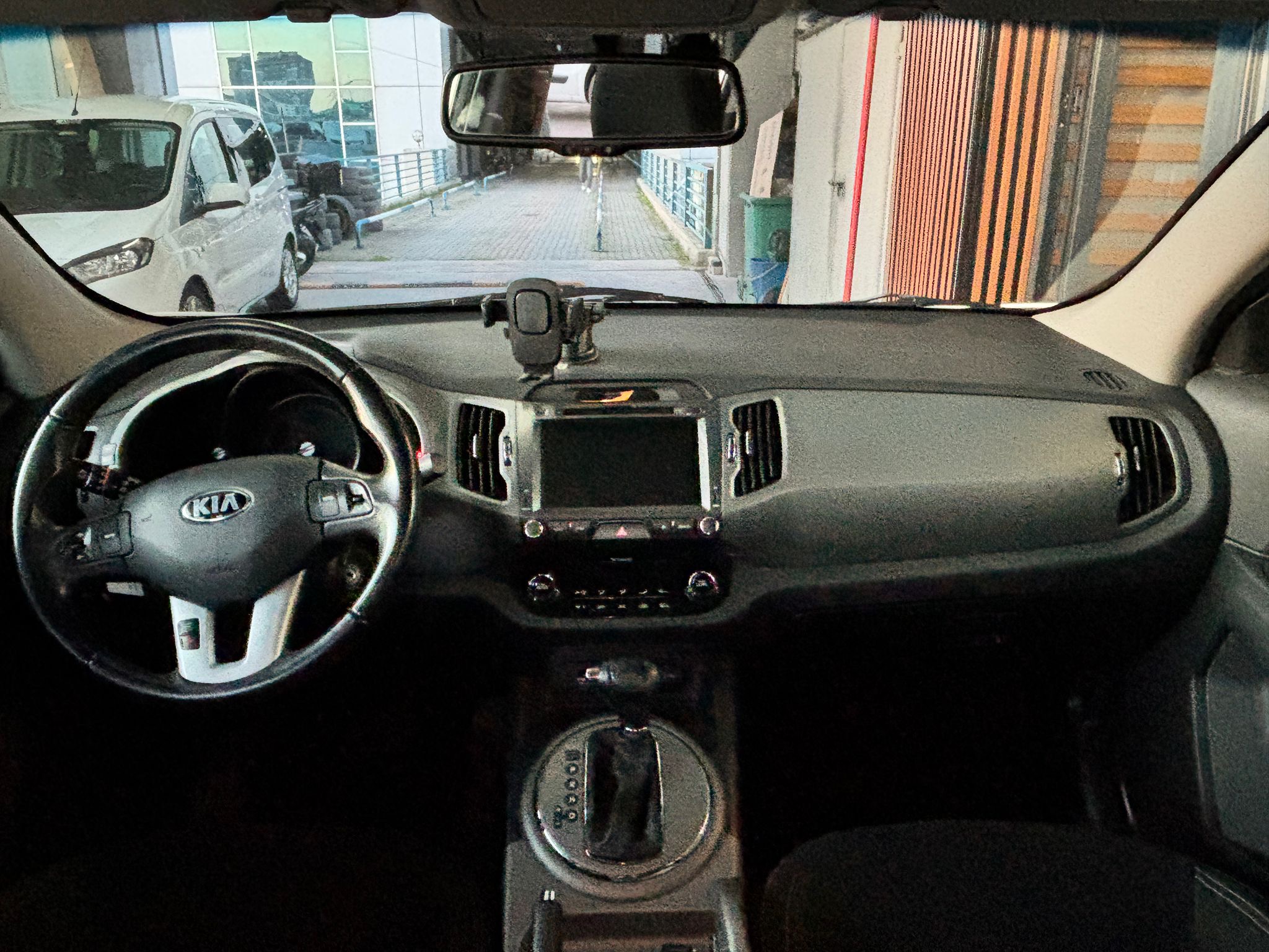 ÇINAR'DAN 2015 KİA SPORTAGE 62.000 DE OTOMATİK