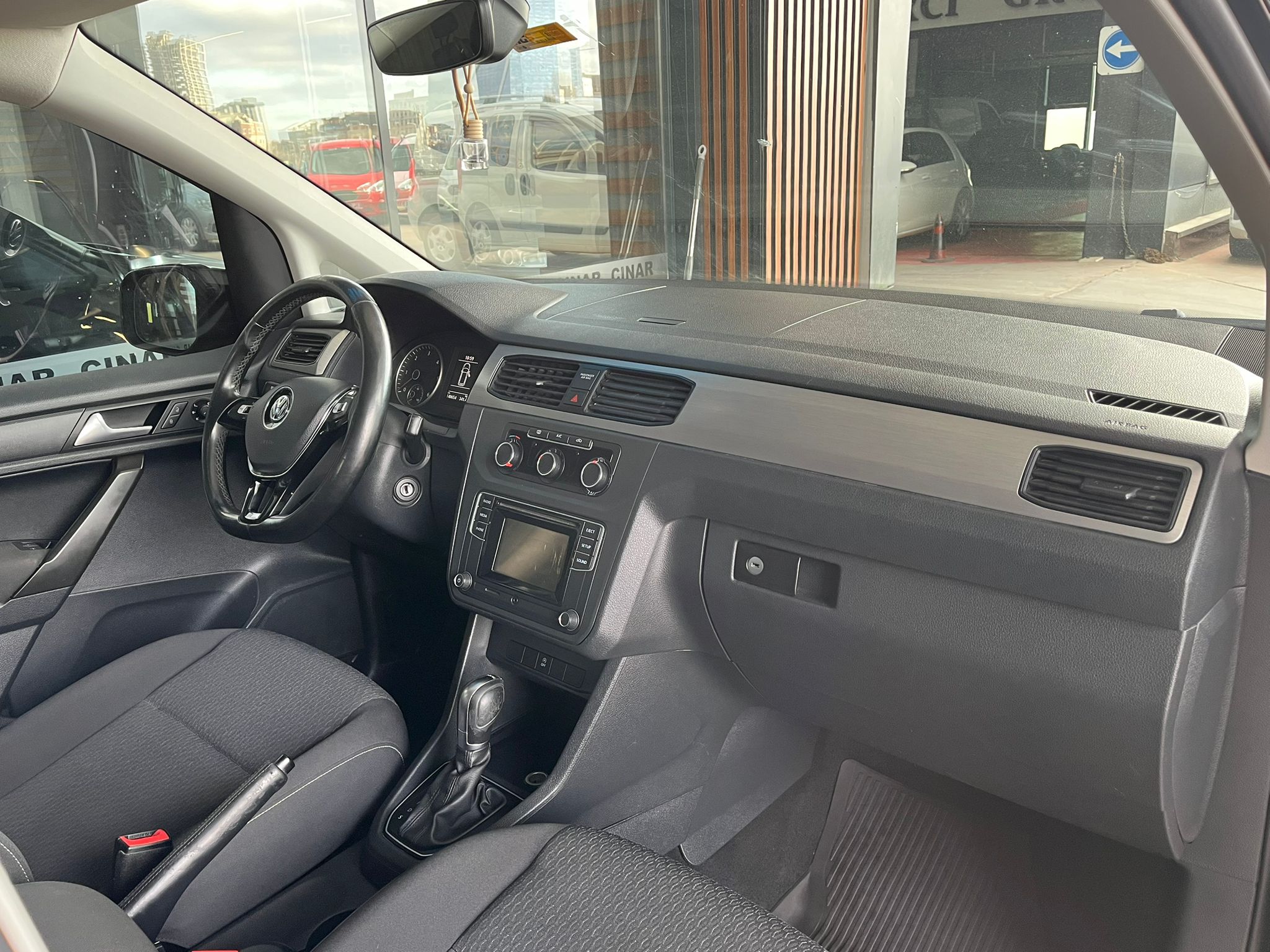 ÇINAR'DAN 2020 MODEL CADDY 2.0 TDI TRENDLİNE OTOMATİK