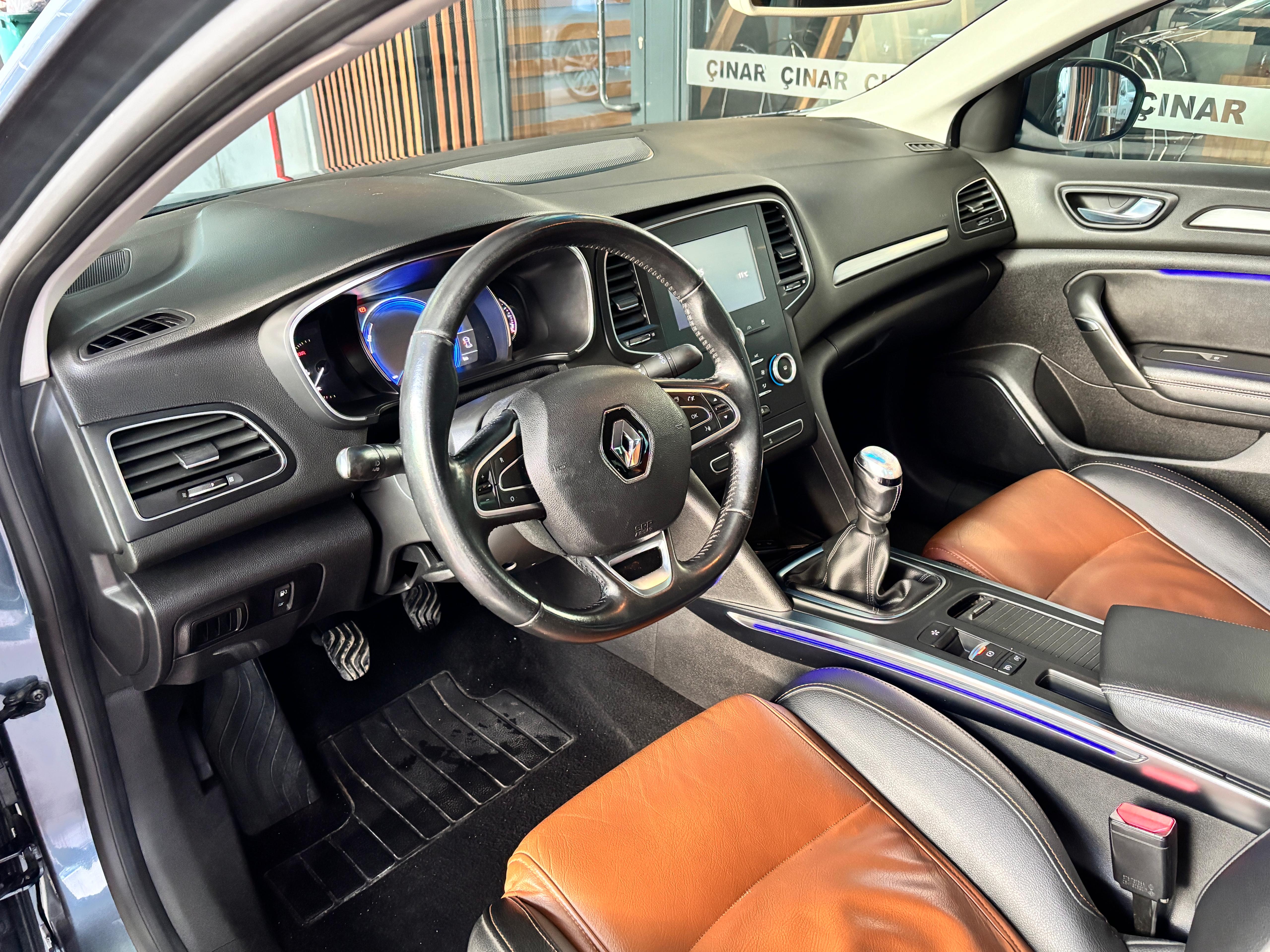 ÇINAR'DAN 2017 RENAULT MEGANE ICON 1.6 ENERGY dCİ 130 BG HATASIZ