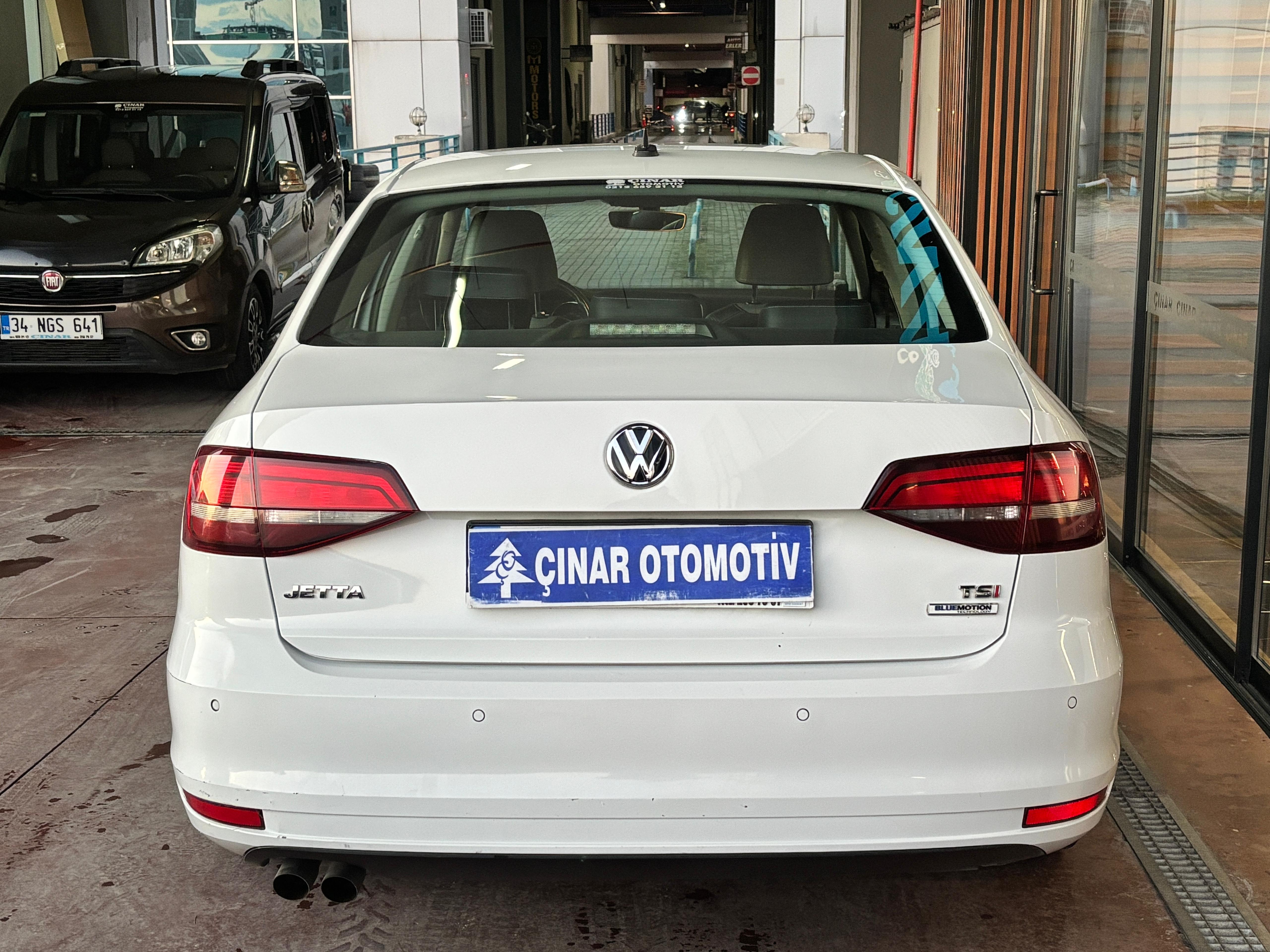 ÇINAR'DAN 2017 MODEL JETTA COMFORT 1.4 TSİ 125 BG DSG 7 İLERİ İLK SAHİBİNDEN SIFIR AYARINDA