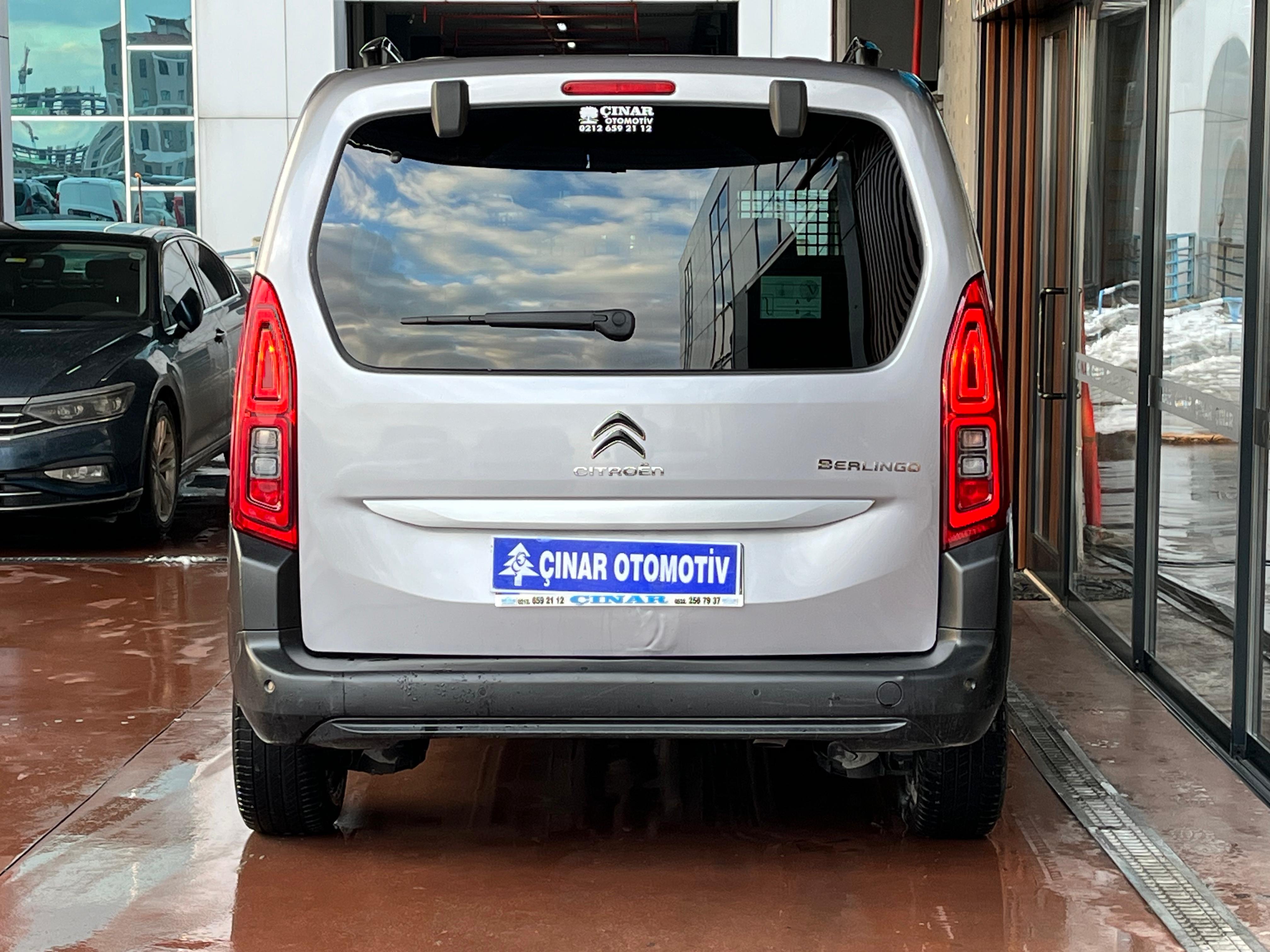 ÇINAR'DAN 2022 MODEL CİTROEN BERLİNGO OTOMATİK 130 BG HATASIZ