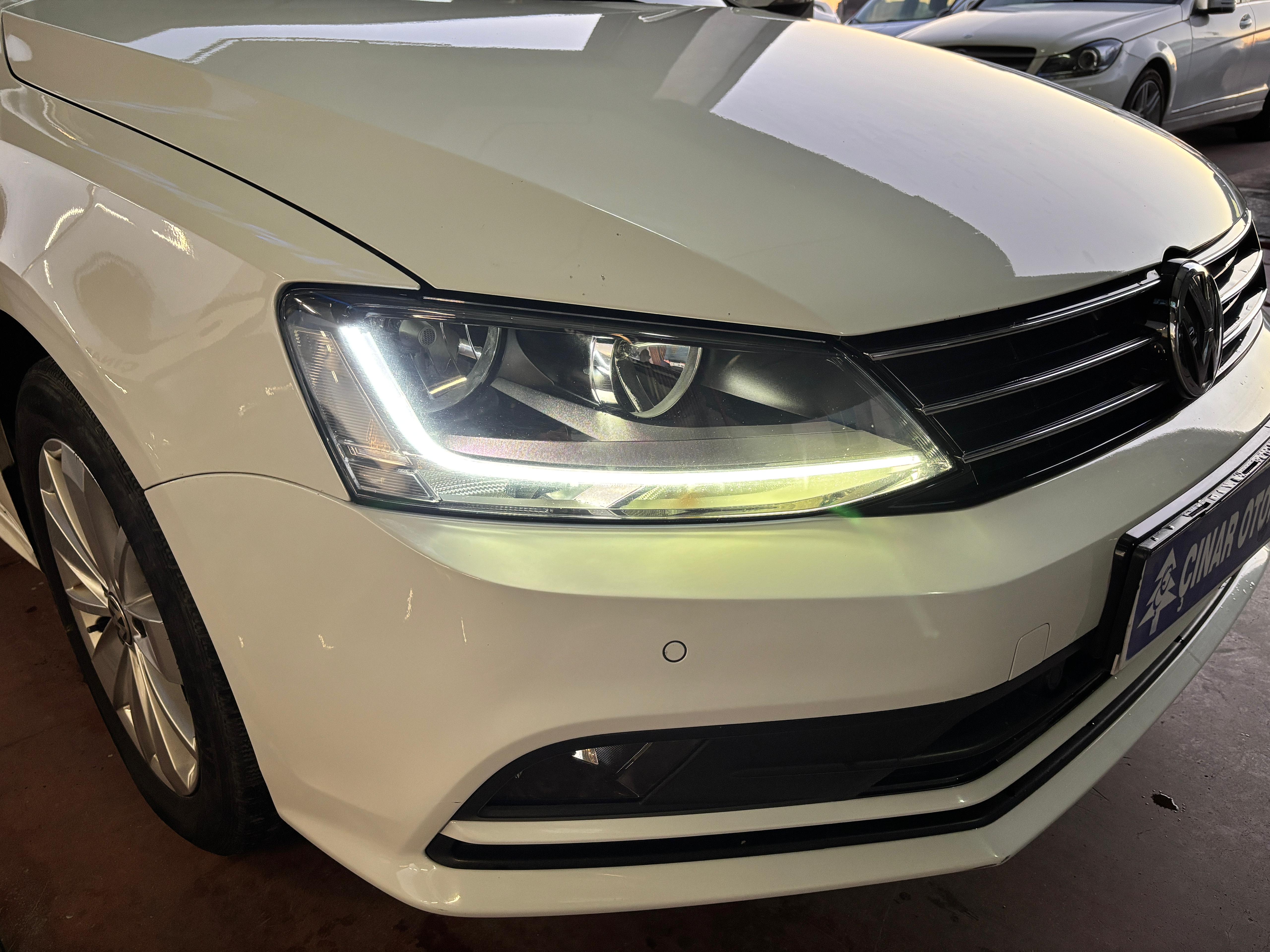 ÇINAR'DAN 2017 MODEL JETTA COMFORT 1.4 TSİ 125 BG DSG 7 İLERİ İLK SAHİBİNDEN SIFIR AYARINDA