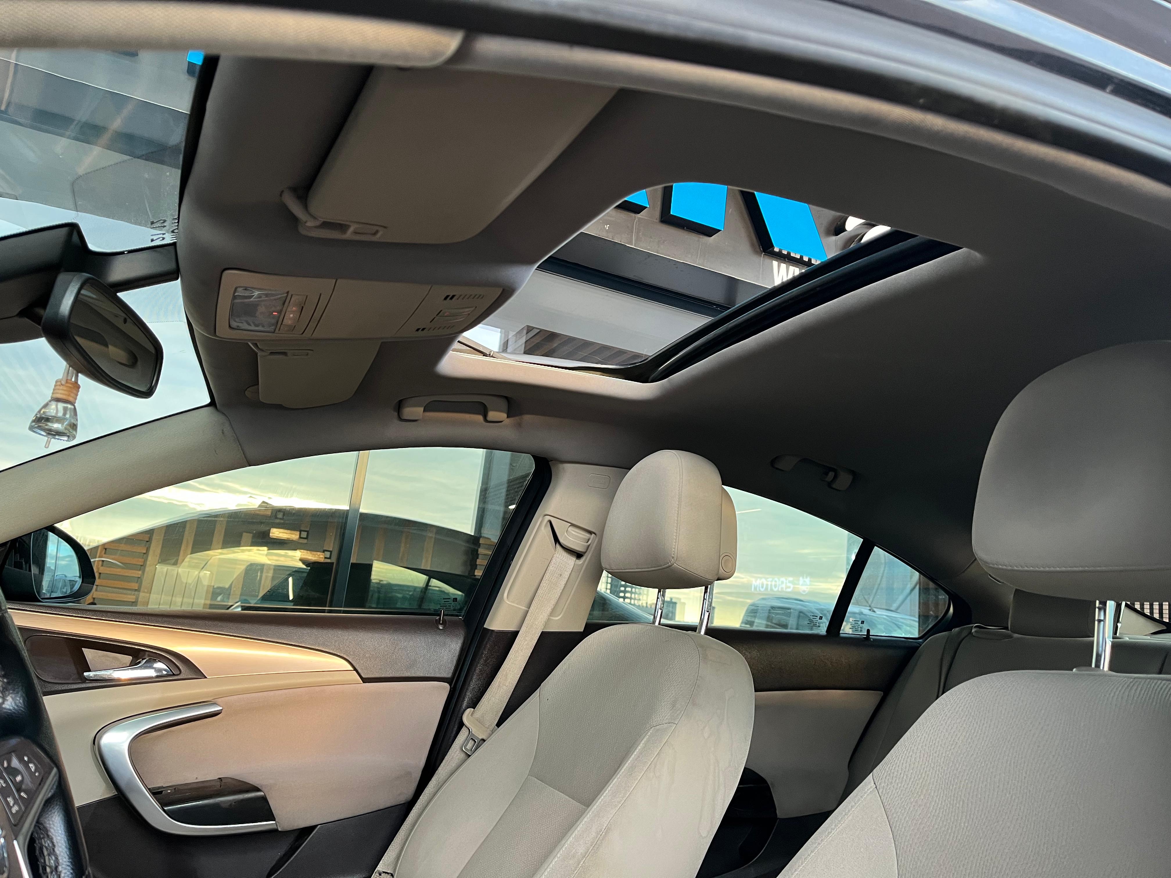 ÇINAR'DAN 2012 MODEL INSIGNIA 2.0 DİZEL OTOMATİK SANRUFLU