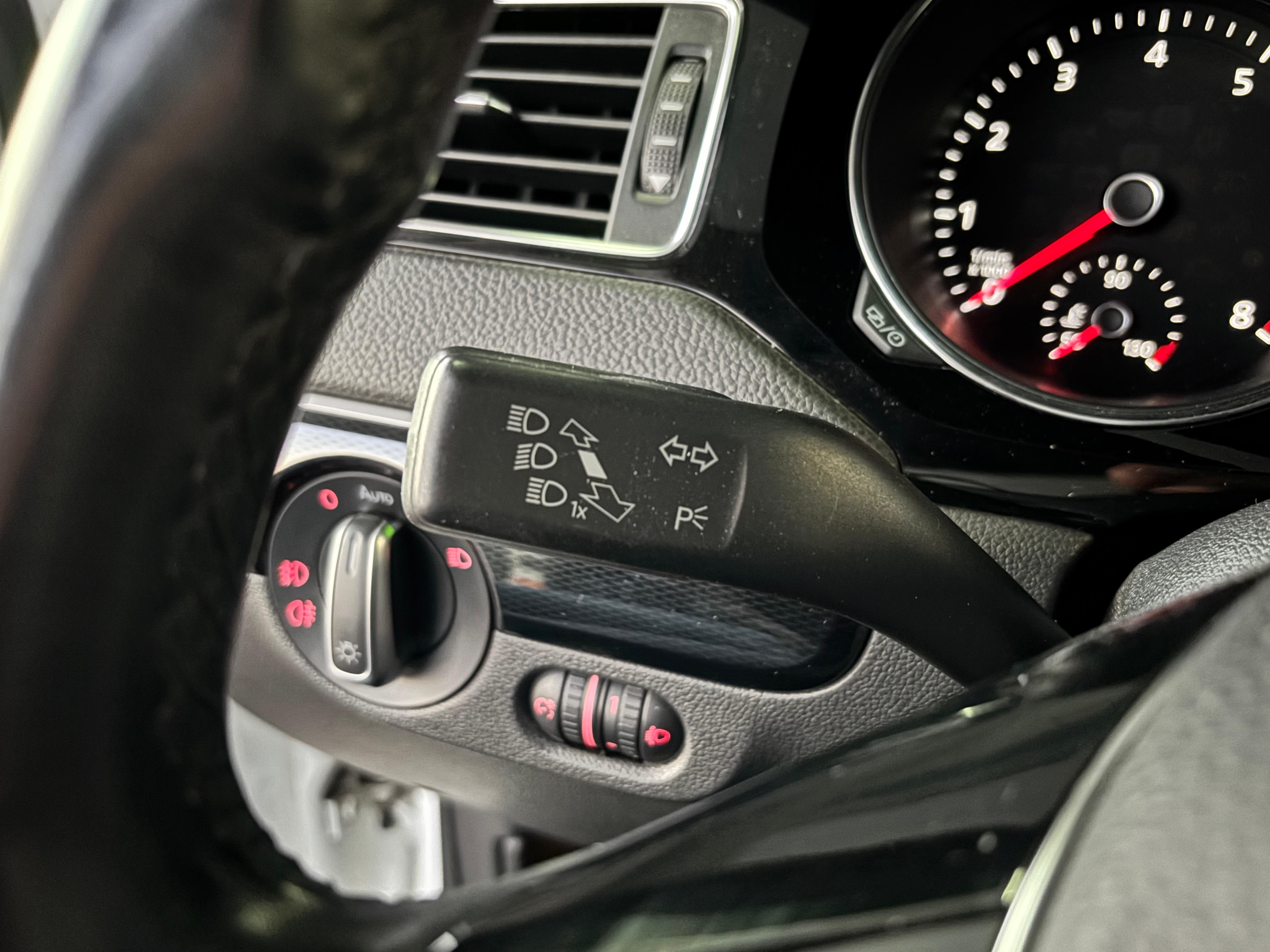 ÇINAR'DAN 2017 MODEL JETTA COMFORT 1.4 TSİ 125 BG DSG 7 İLERİ İLK SAHİBİNDEN SIFIR AYARINDA