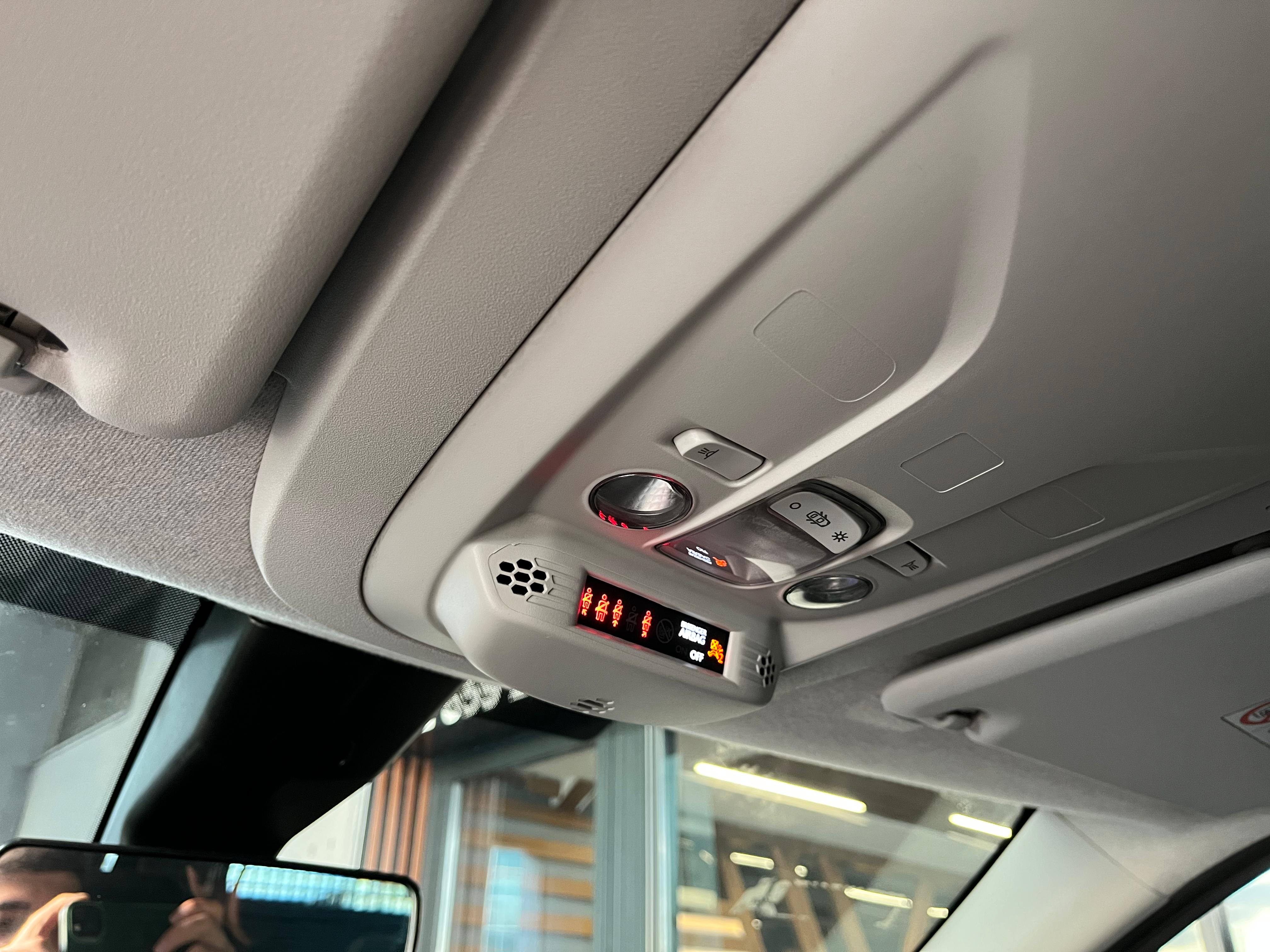 ÇINAR'DAN 2022 MODEL CİTROEN BERLİNGO OTOMATİK 130 BG HATASIZ