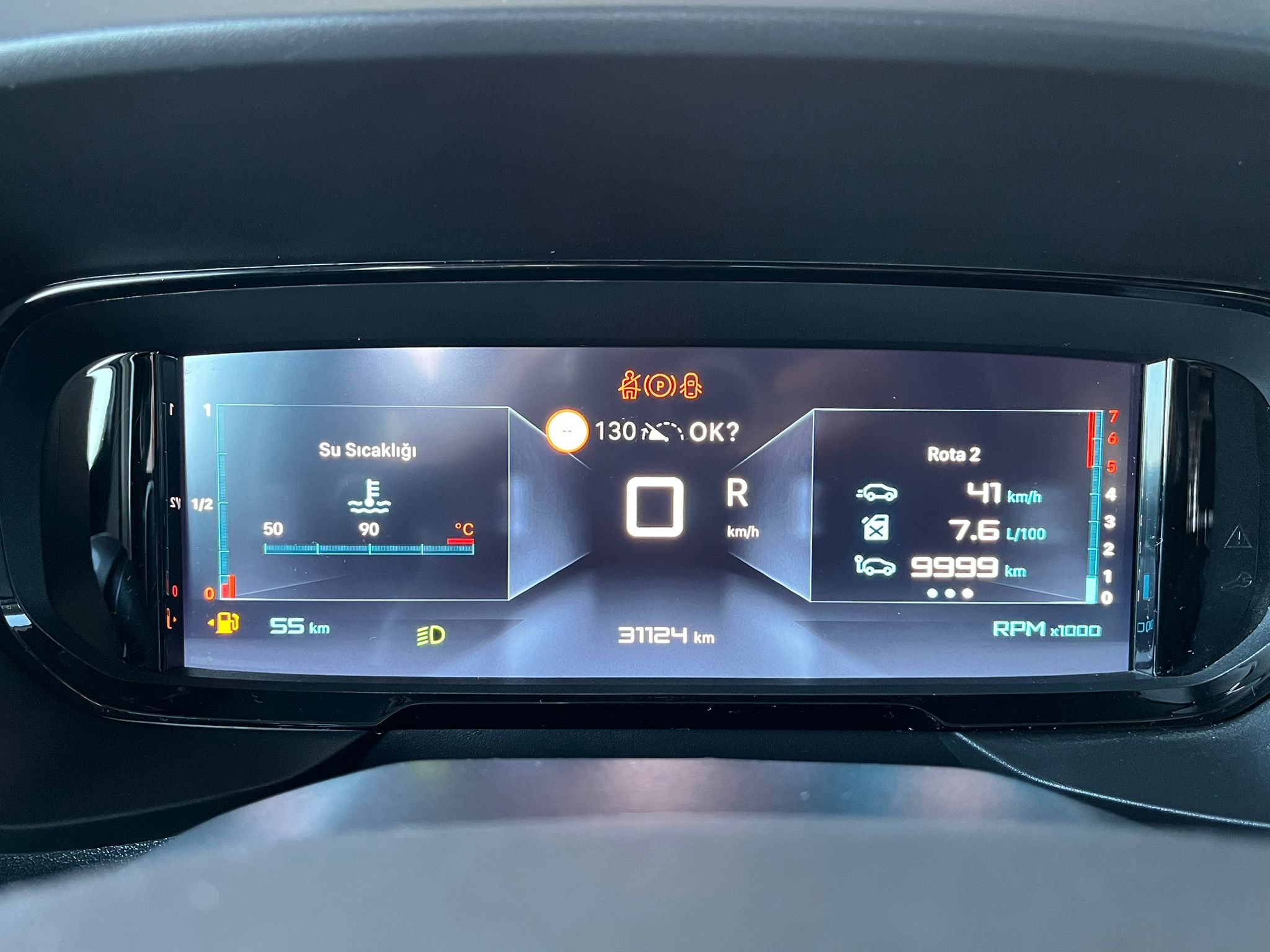 ÇINAR'DAN 2025 MODEL BERLİNGO MAX CAM TAVAN HATASIZ %20 KDV'Lİ