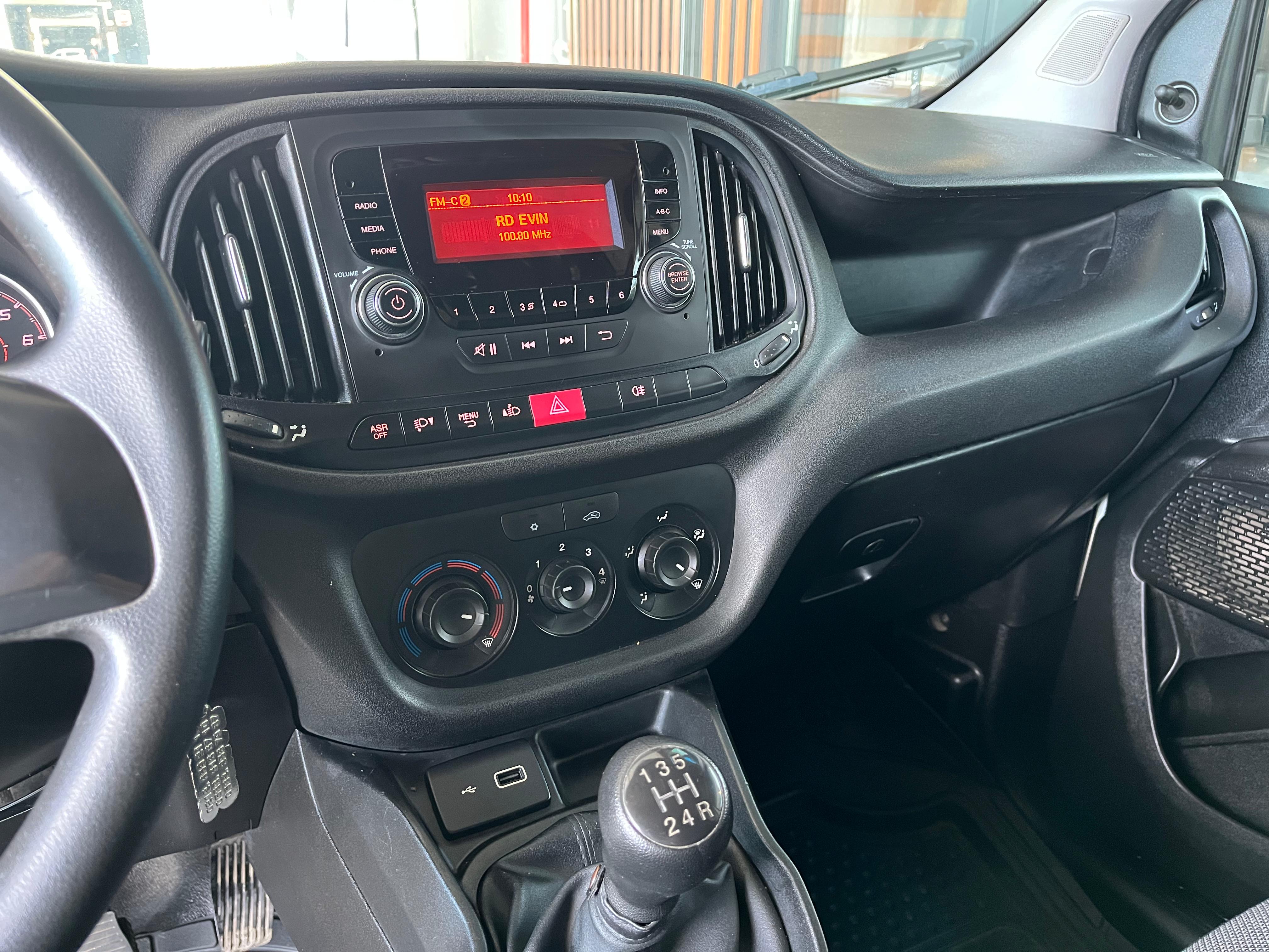 ÇINAR'DAN 2020 MODEL 1.3 MULTİJET KLİMALI PANELVAN DOBLO 177 BİNDE HATASIZ