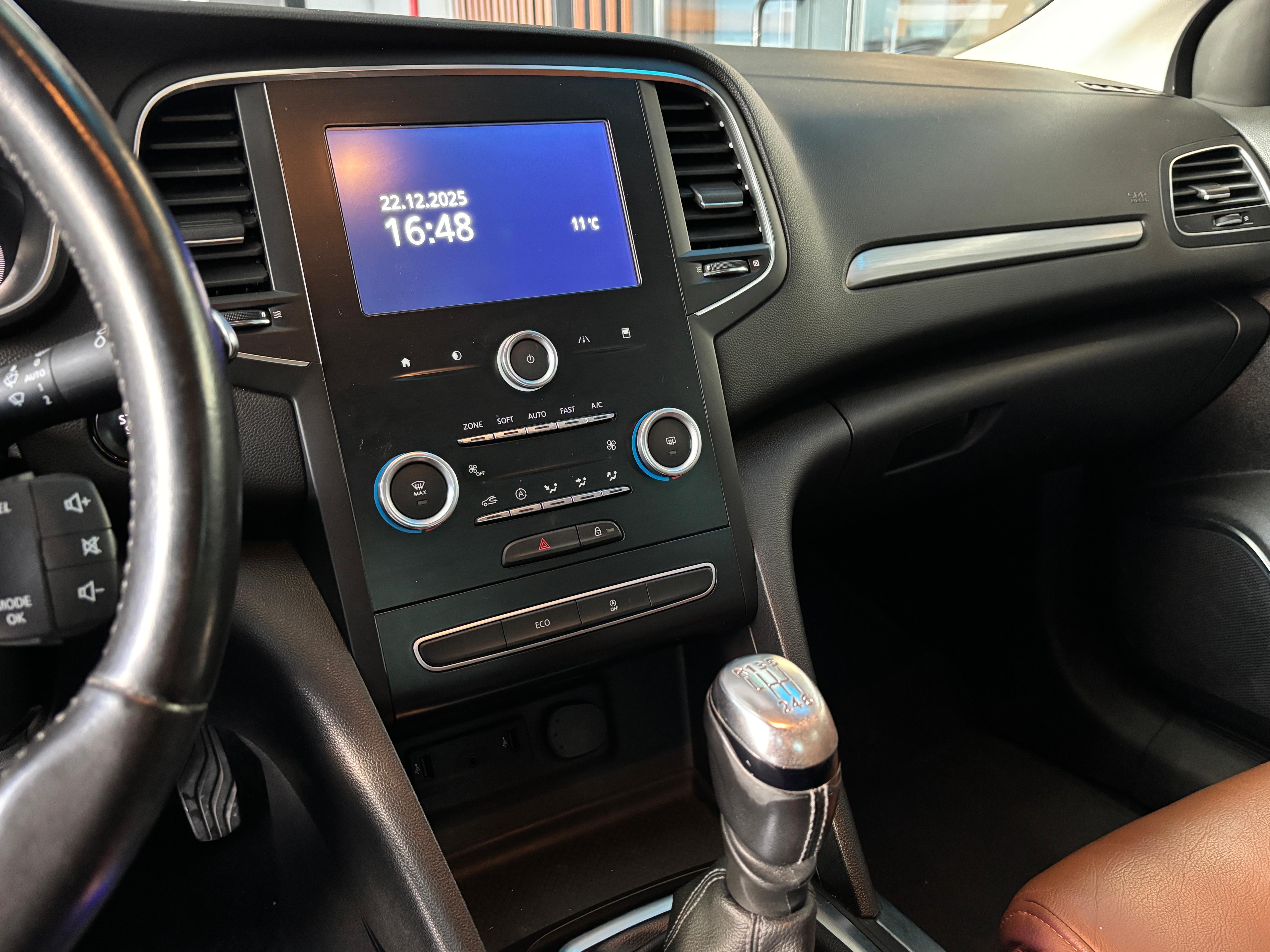 ÇINAR'DAN 2017 RENAULT MEGANE ICON 1.6 ENERGY dCİ 130 BG HATASIZ