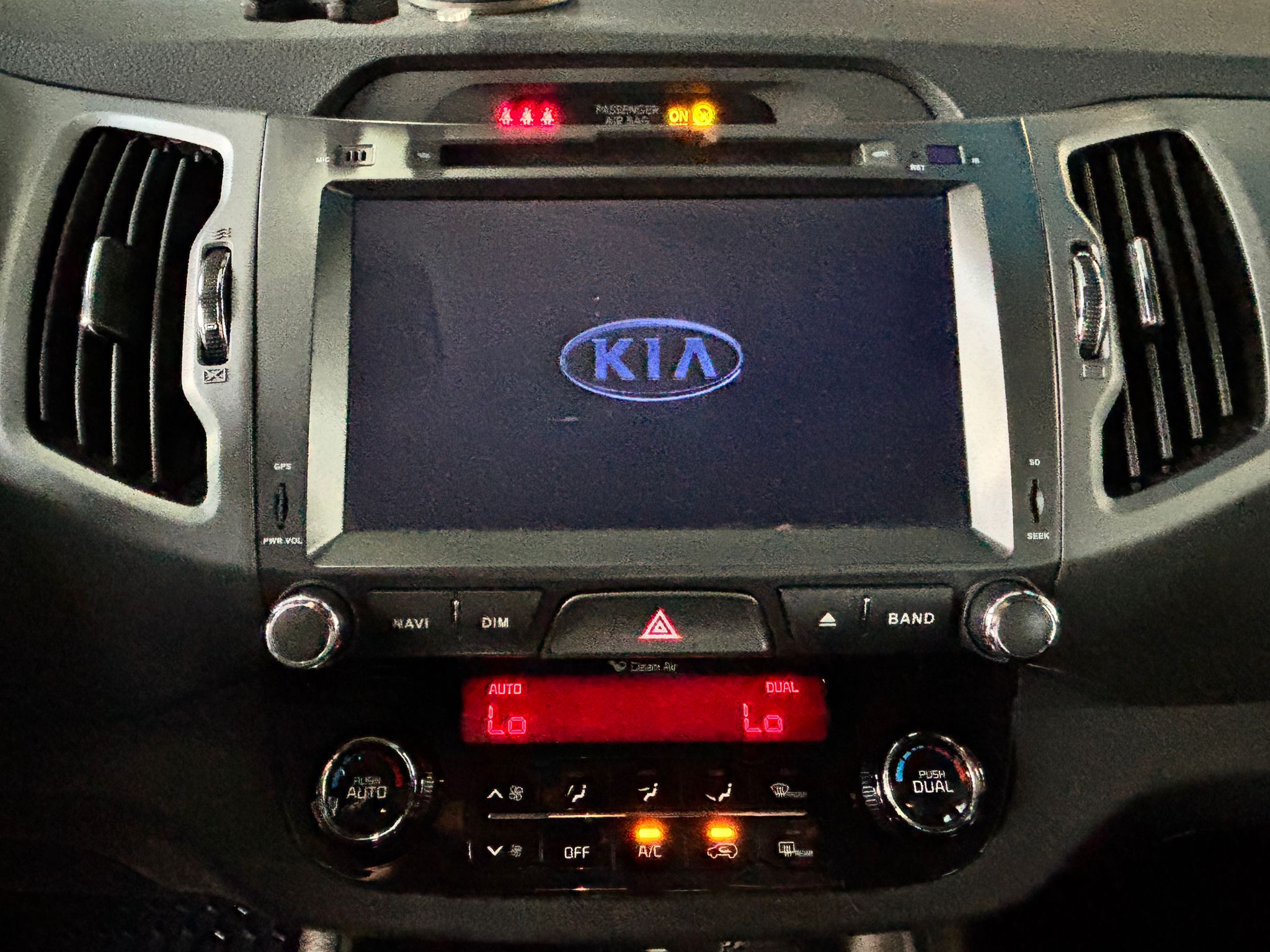 ÇINAR'DAN 2015 KİA SPORTAGE 62.000 DE OTOMATİK