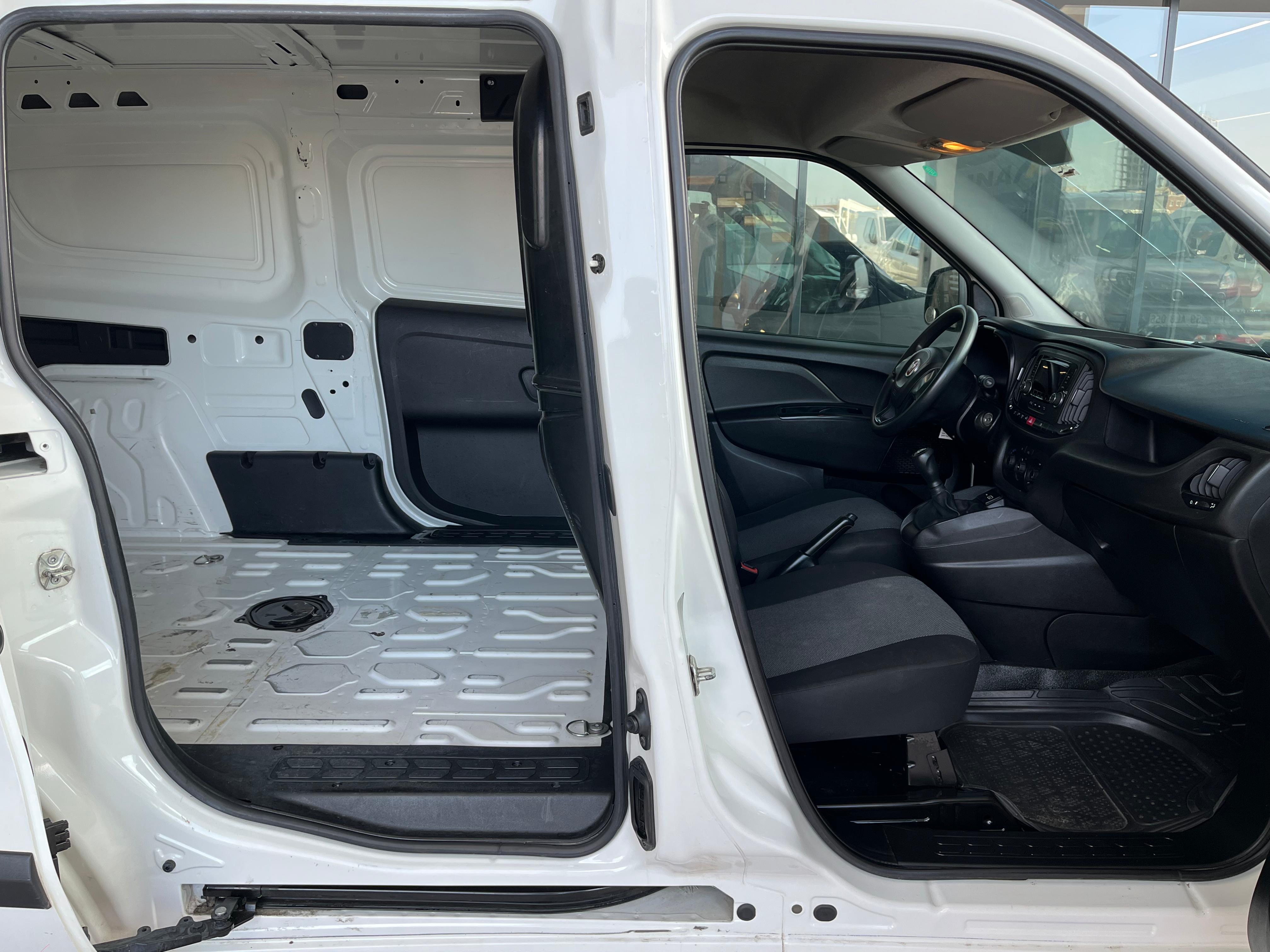 ÇINAR'DAN 2020 MODEL 1.3 MULTİJET KLİMALI PANELVAN DOBLO 177 BİNDE HATASIZ