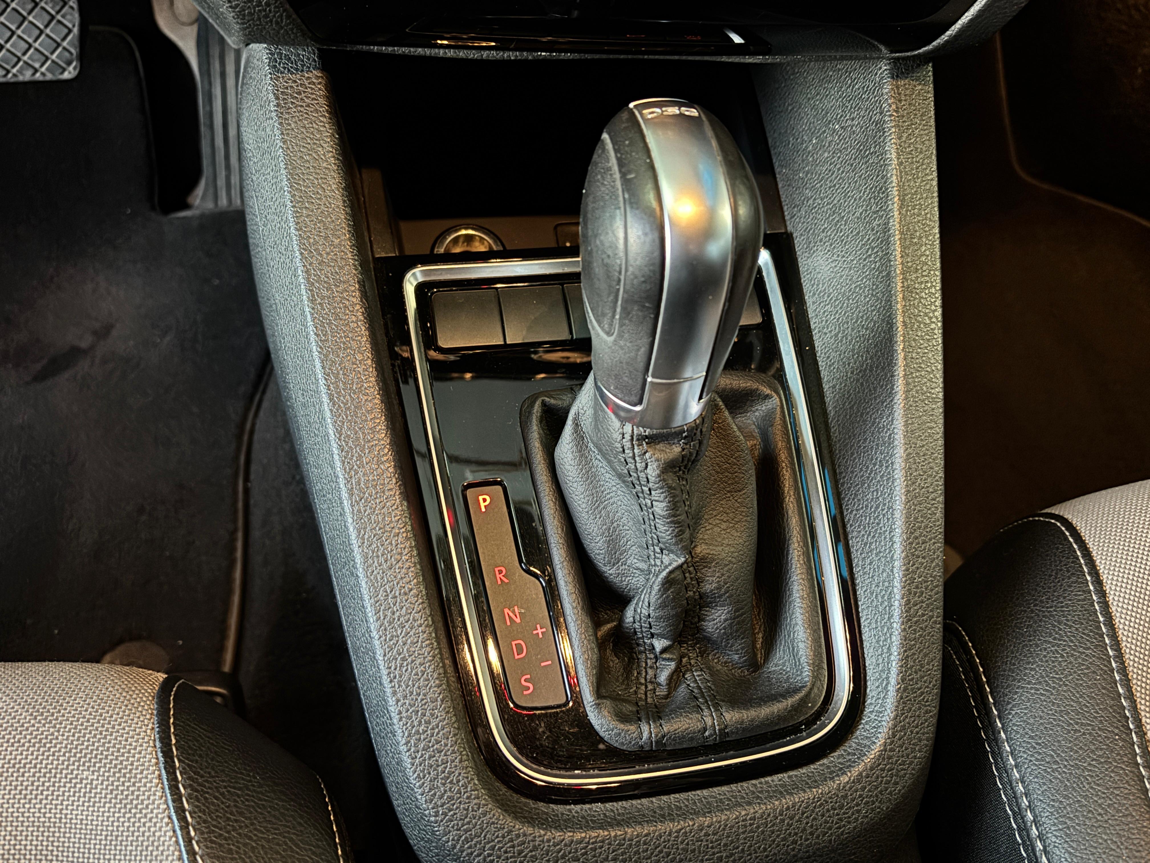 ÇINAR'DAN 2017 MODEL JETTA COMFORT 1.4 TSİ 125 BG DSG 7 İLERİ İLK SAHİBİNDEN SIFIR AYARINDA