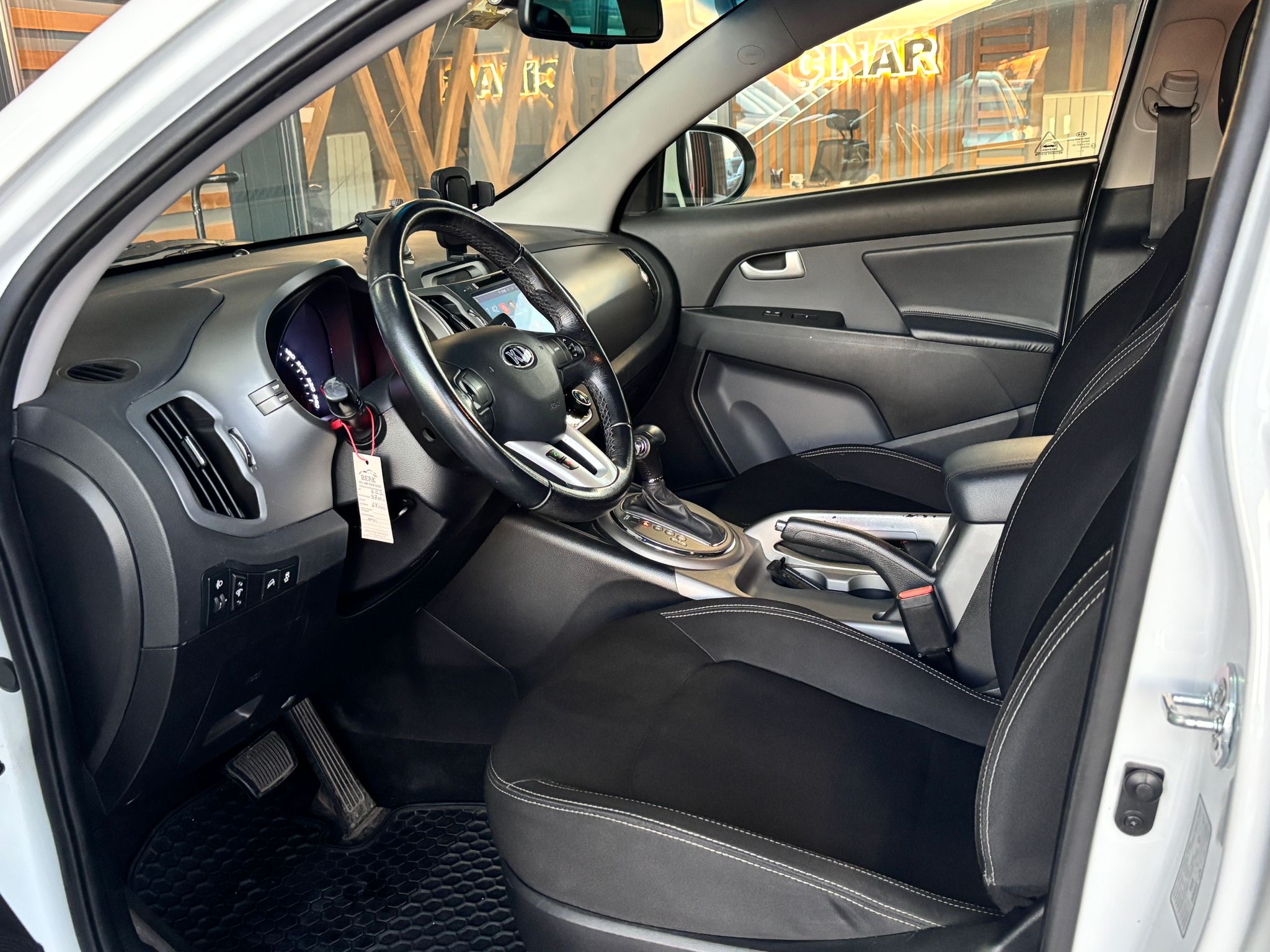 ÇINAR'DAN 2015 KİA SPORTAGE 62.000 DE OTOMATİK