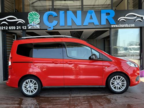 ÇINAR'DAN 2021 MODEL TOURNEO COURİER TİTANİUM PAKET 108 BİNDE TEMİZ AİLE ARACI