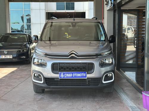 ÇINAR'DAN 2022 BERLİNGO SHİNE OTOMATİK SERVİS BAKIMLI GARANTİLİ