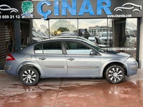 ÇINAR'DAN 2007 MODEL 1.5 DCİ MEGANE EXPRESSİON 268 BİN'DE