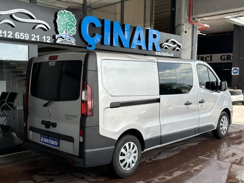 ÇINAR'DAN 2017 MODEL RENAULT TRAFİC UZUN ŞASE 5+1 UZUN YOL PAKET