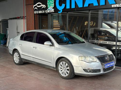 ÇINAR'DAN 2005 MODEL PASSAT 1.6 FSI 235 BİNDE COMFORTLİNE