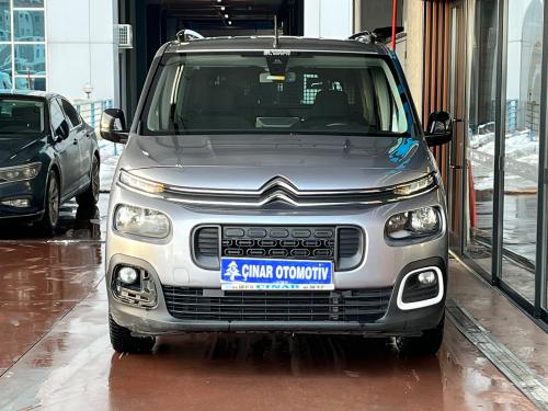 ÇINAR'DAN 2022 MODEL CİTROEN BERLİNGO OTOMATİK 130 BG HATASIZ