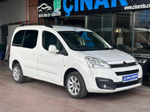 ÇINAR'DAN 2017 MODEL CİTROEN BERLİNGO EKRANLI DİJİTAL KLİMALI FUL PAKET