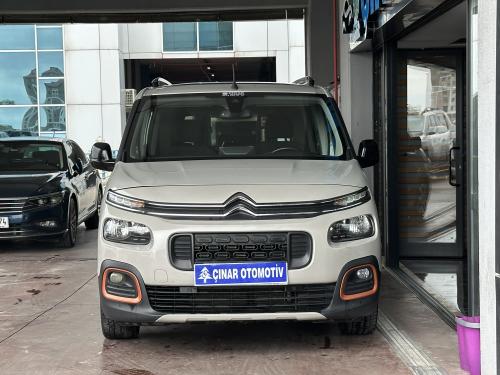 ÇINAR'DAN 2019 MODEL BERLİNGO SHİNE BOLD XTR CAM TAVAN HATASIZ
