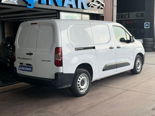 2024 MODEL 49 BİNDE HATASIZ YENİ KASA PARTNER VAN UZUN ŞASE GT DONANIM FULL+FULL