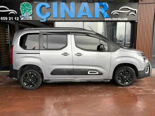 ÇINAR'DAN 2023 MODEL 50 BİNDE HATASIZ CAM TAVAN OTOMATİK EAT8