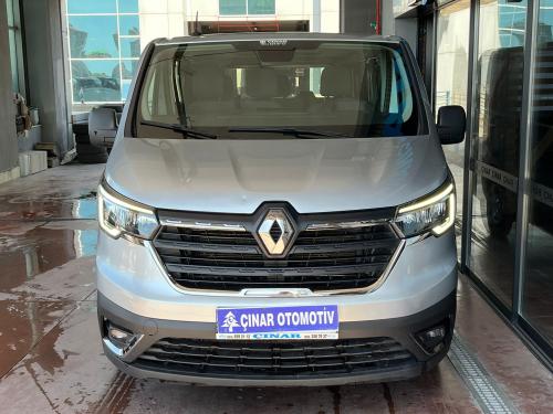 ÇINAR'DAN 2022 MODEL 87 BİNDE RENAULT TRAFİC 5+1 UZUN ŞASE