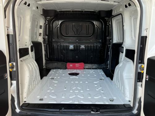 ÇINAR'DAN 2022 MODEL 61 BİNDE FİAT DOBLO 1.6 MULTİJET PANELVAN % 20 FATURALI