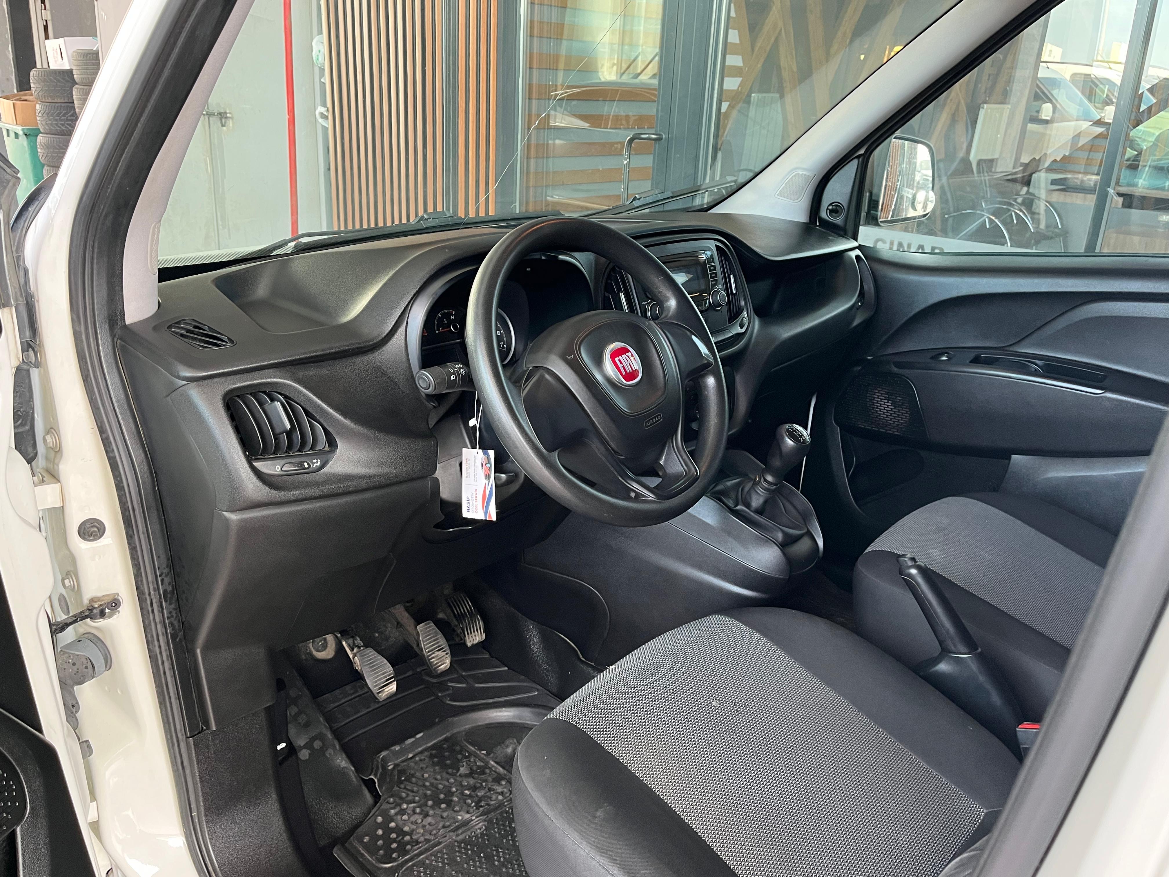 ÇINAR'DAN 2020 MODEL 1.3 MULTİJET KLİMALI PANELVAN DOBLO 177 BİNDE HATASIZ