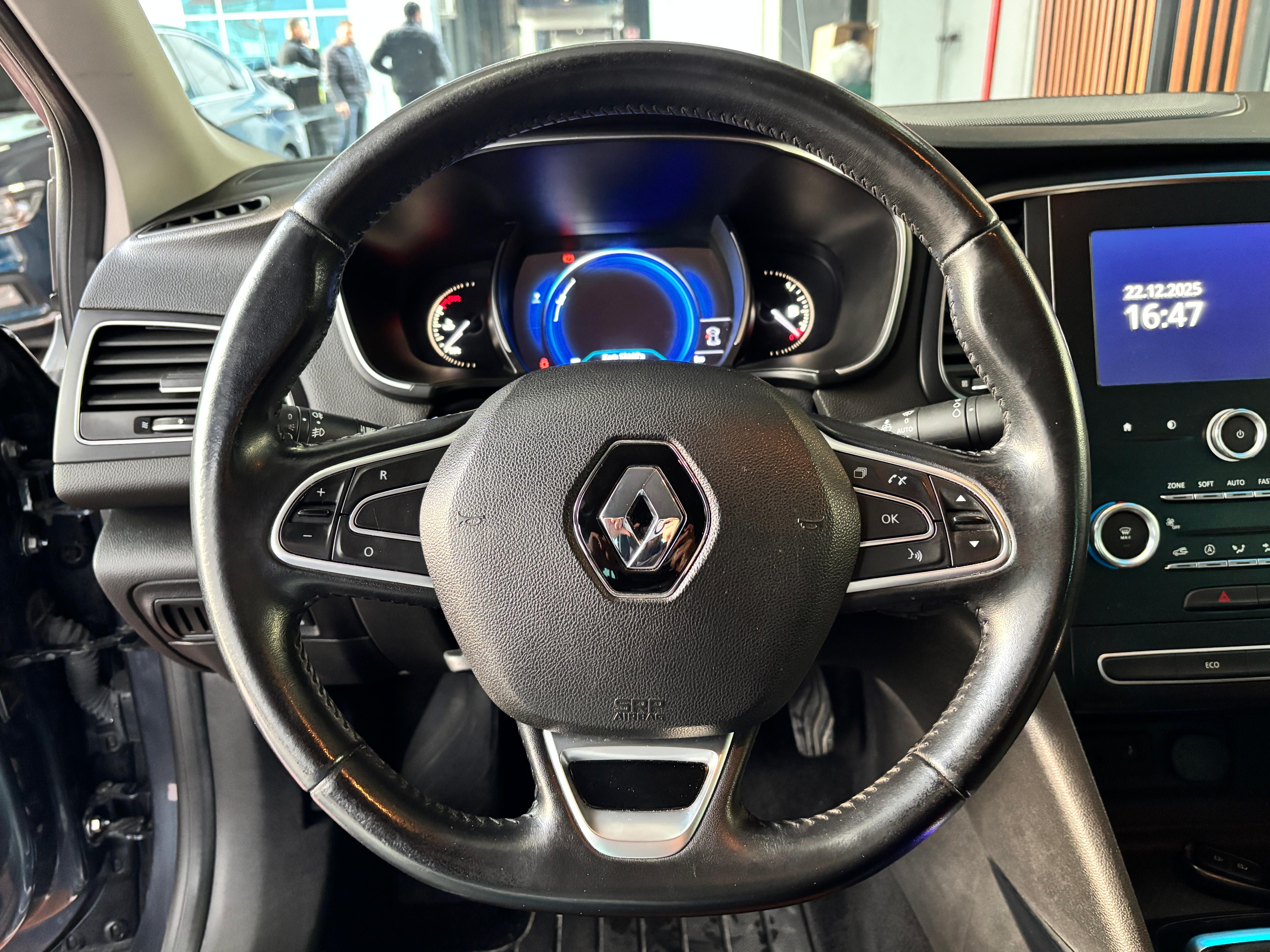 ÇINAR'DAN 2017 RENAULT MEGANE ICON 1.6 ENERGY dCİ 130 BG HATASIZ